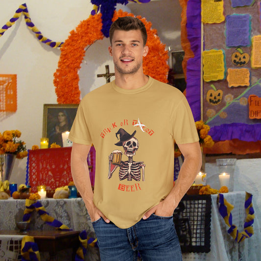 Halloween Skeleton Trick or Beer T-shirt