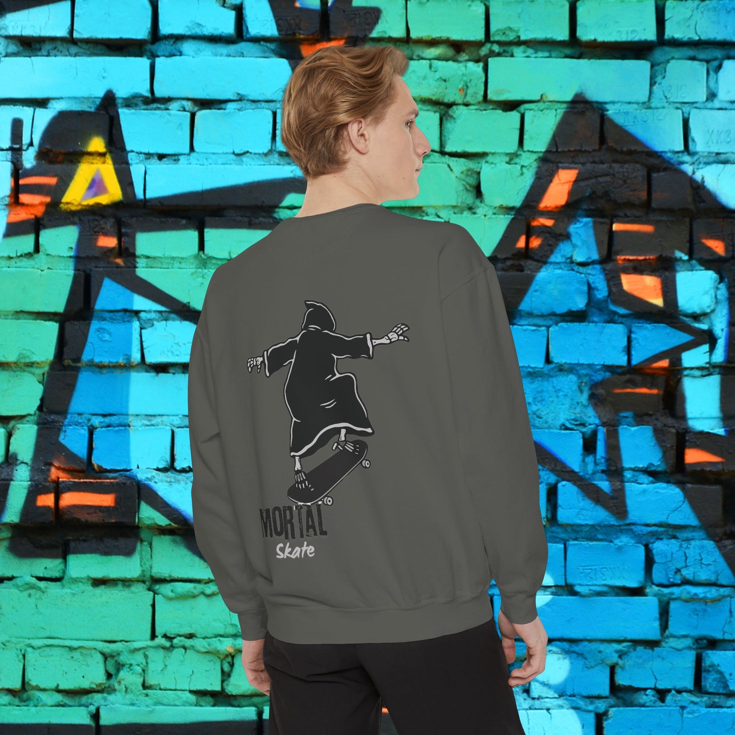 Skull Sweatshirt - Urban Skate Themed