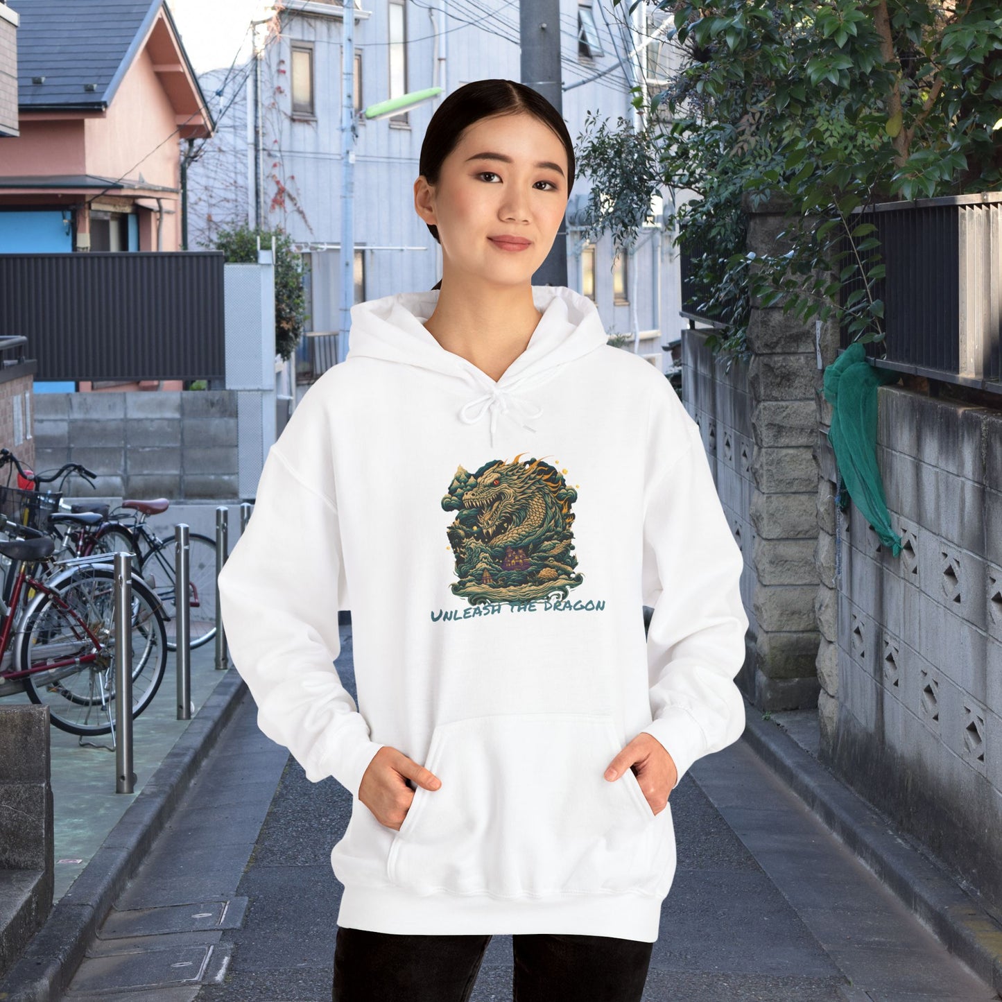 soft hooded sweatshirt  comfortable evoking the beautiful culture of Asia